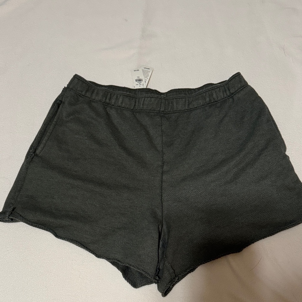 Women's American Eagle green Shorts nwt